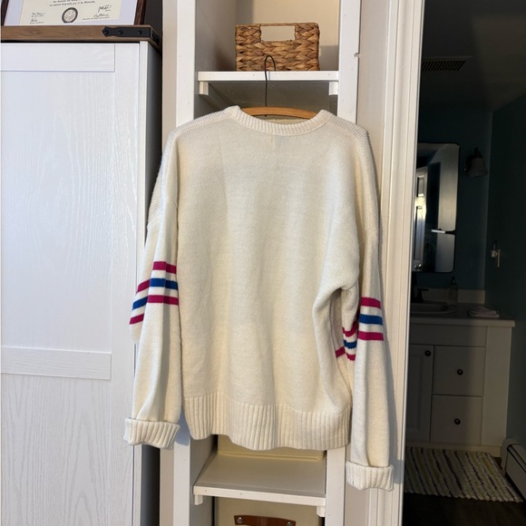 NFL Super Bowl XXI White Sweater with Red and Blue Accents - Picture 3 of 3